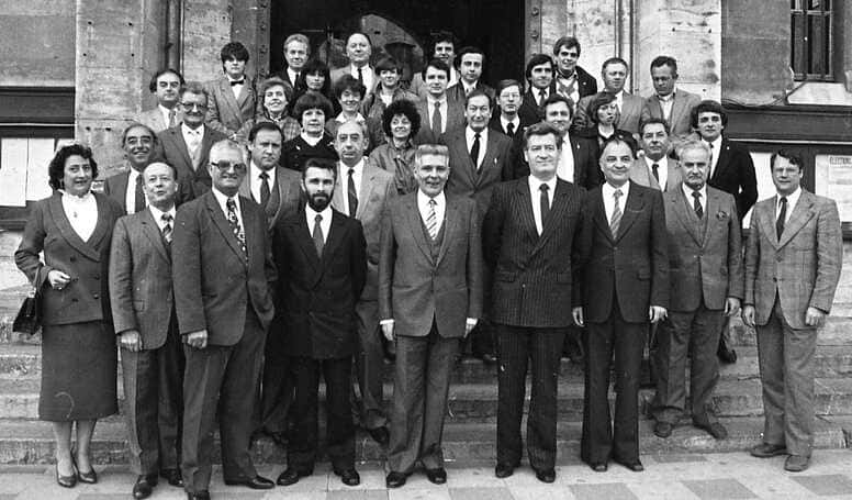 1983